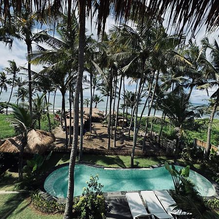 Hotel Uma Pantai Seseh Canggu Exterior foto