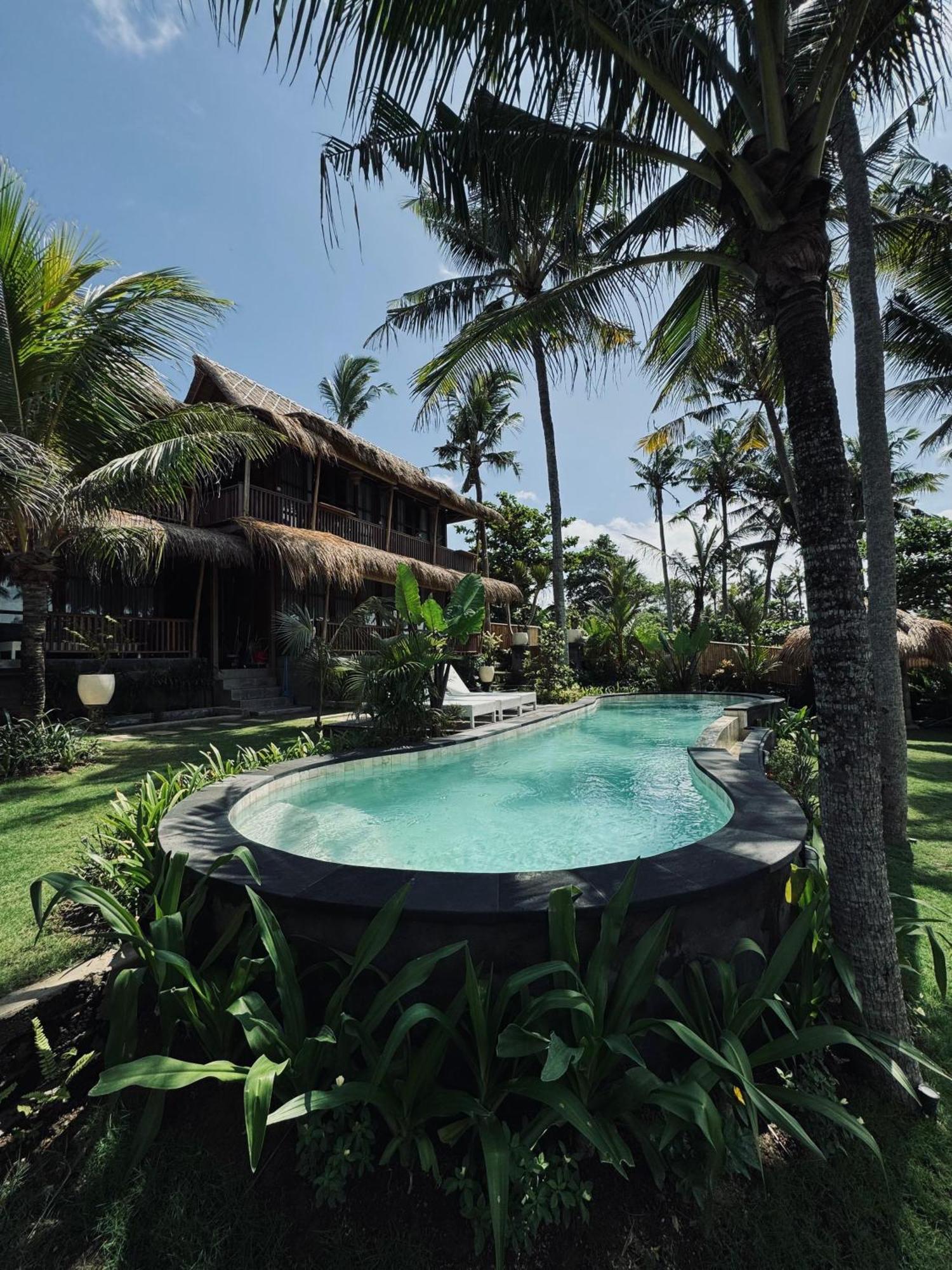 Hotel Uma Pantai Seseh Canggu Exterior foto